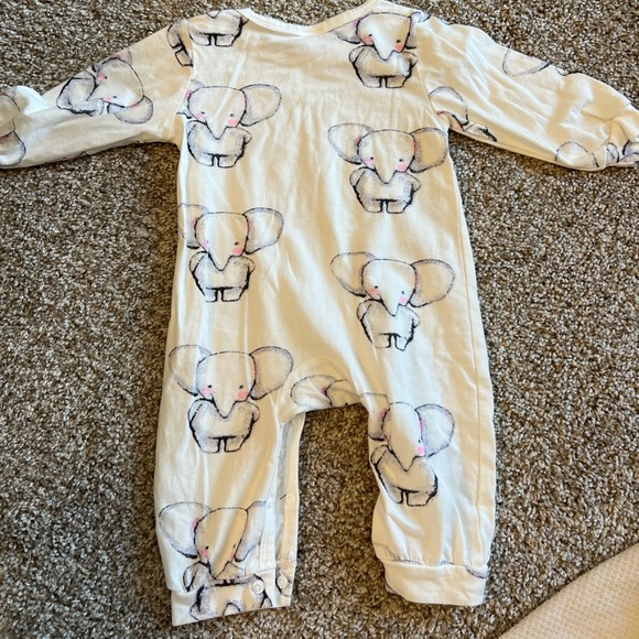 Elephant Onsie - Picture 3 of 3